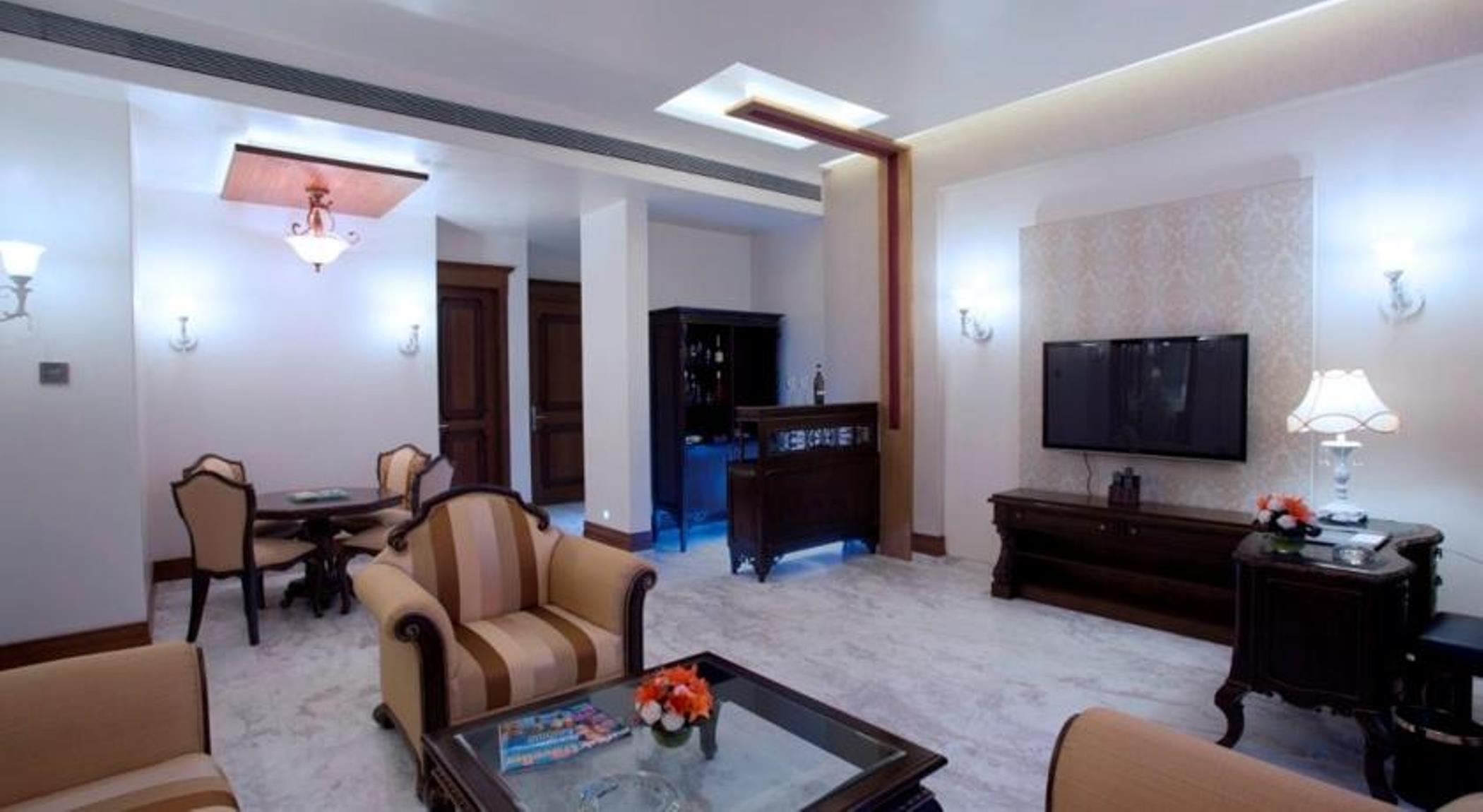 Hotel Royal Tulip Navi Mumbai Extérieur photo